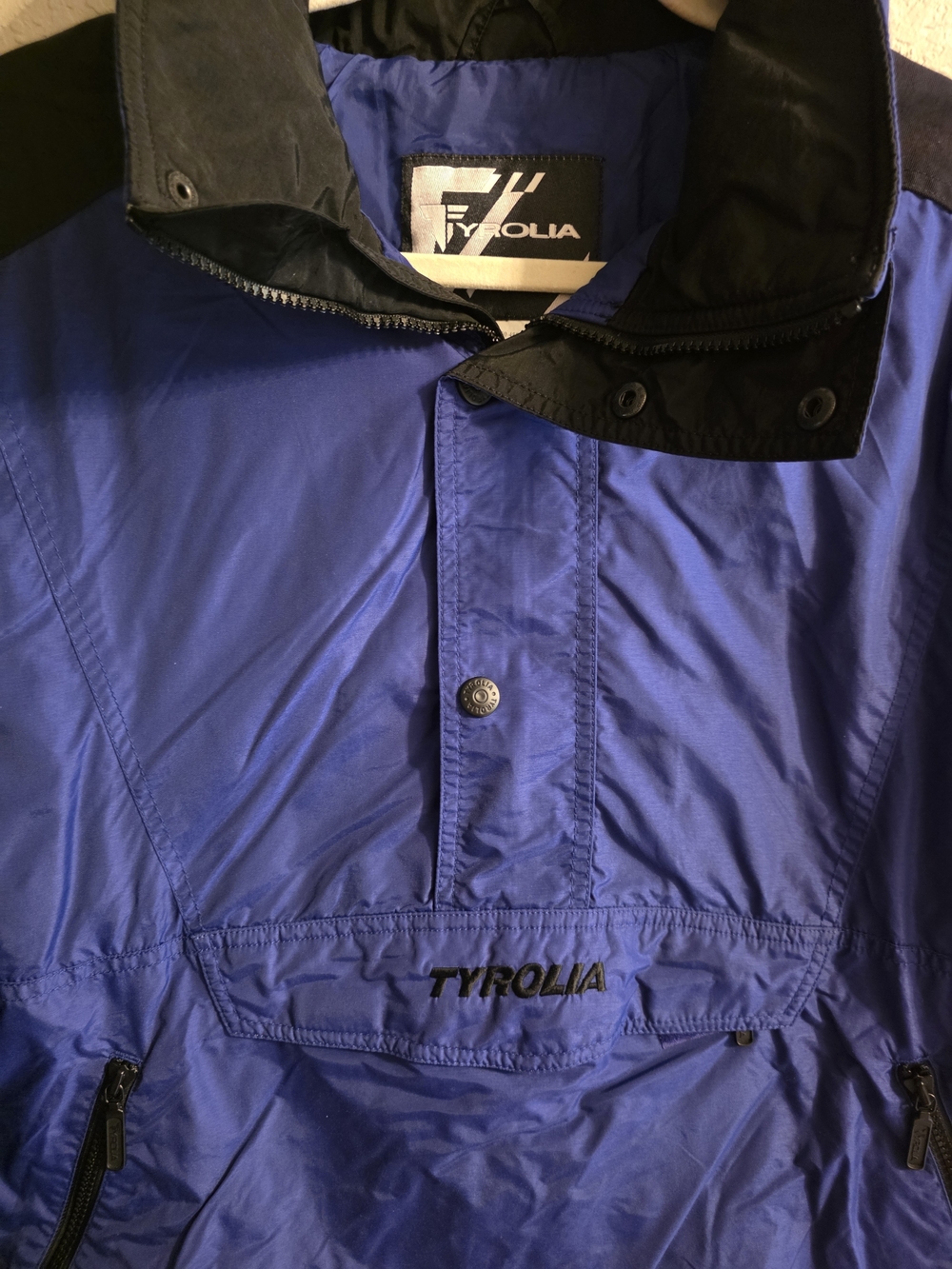Tyrollia Men’s Royal Blue Ski Jacket with Black Trim Sz M